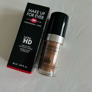 Makeup forever ultra HD foundation in Y422